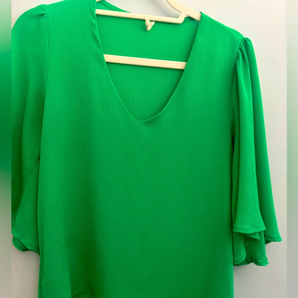 Ruffle green Tyche blouse